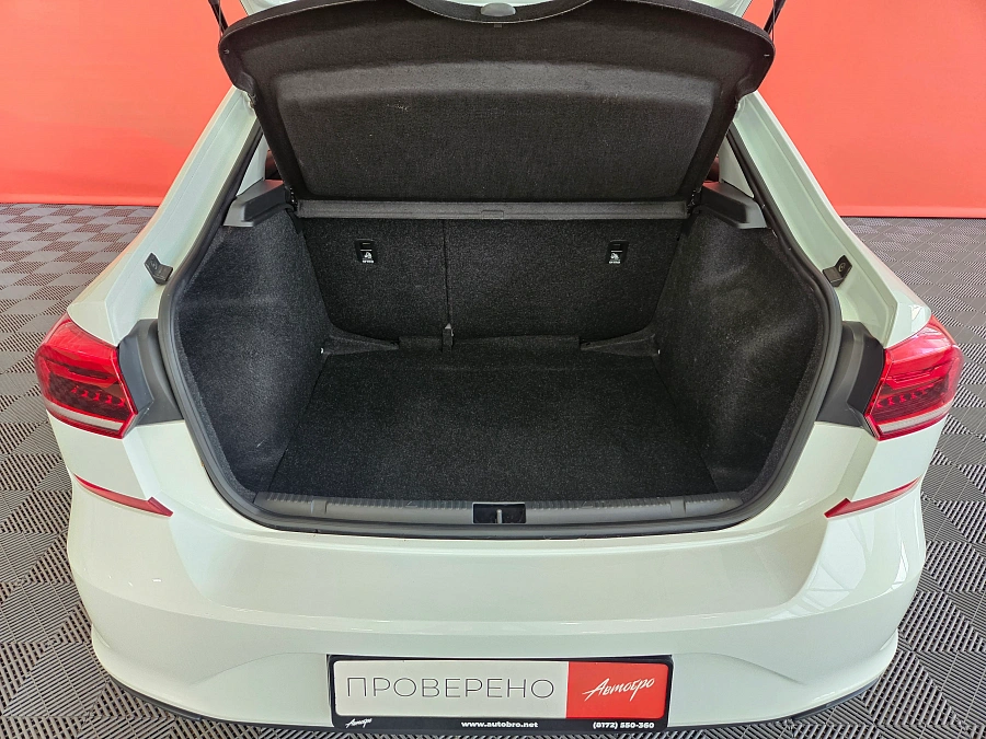 Volkswagen Polo, VI 2021
