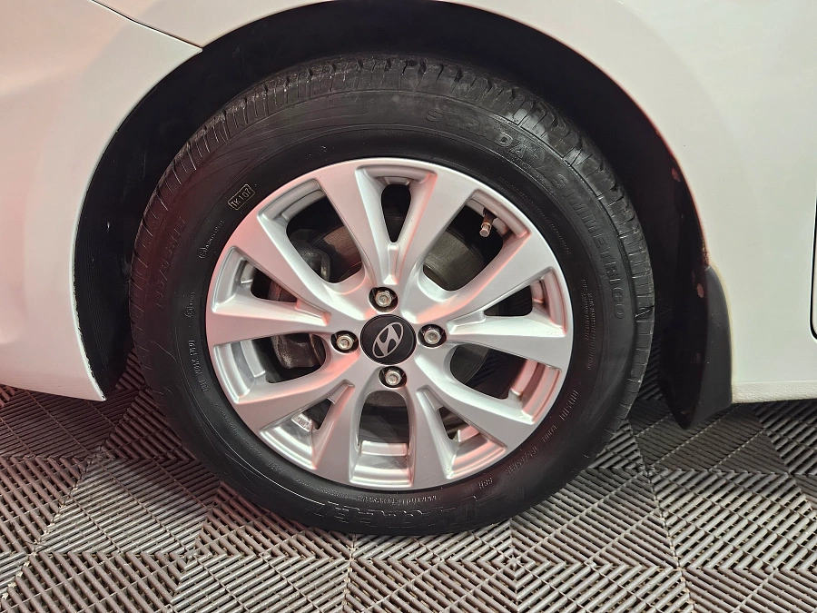 Hyundai Solaris, I 2013
