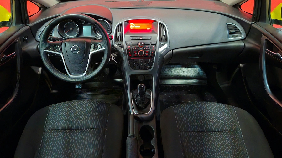Opel Astra, J Рестайлинг 2012