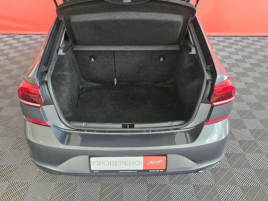 Volkswagen Polo, VI 2020