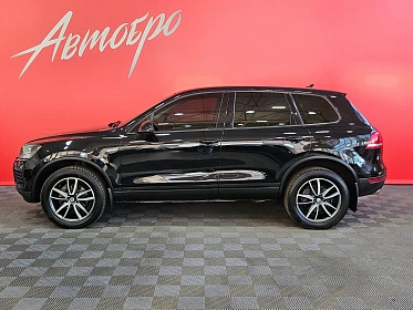 Volkswagen Touareg, II 2010
