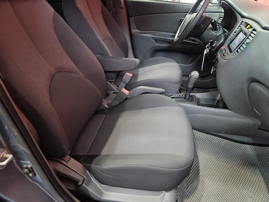 Kia Rio, II Рестайлинг 2009