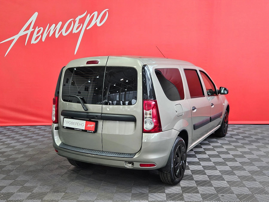 Lada (ВАЗ) Largus, I 2015