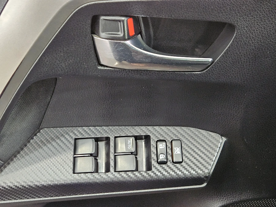 Toyota RAV4, IV (XA40) 2014