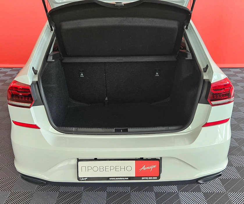 Volkswagen Polo, VI 2021