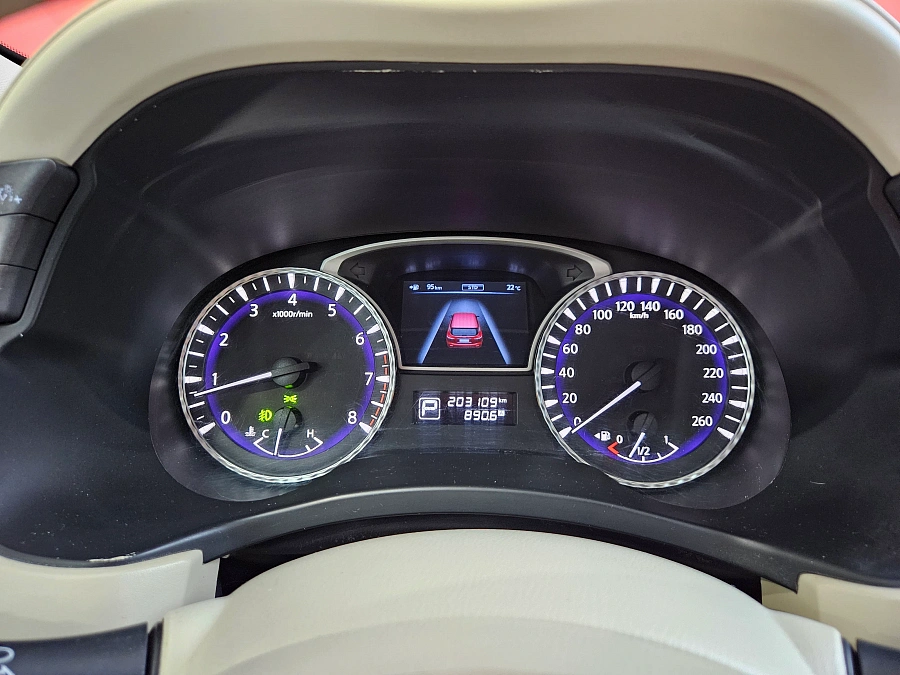Infiniti JX, I 2013
