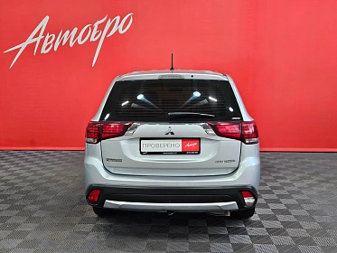Mitsubishi Outlander, III Рестайлинг 2 2015