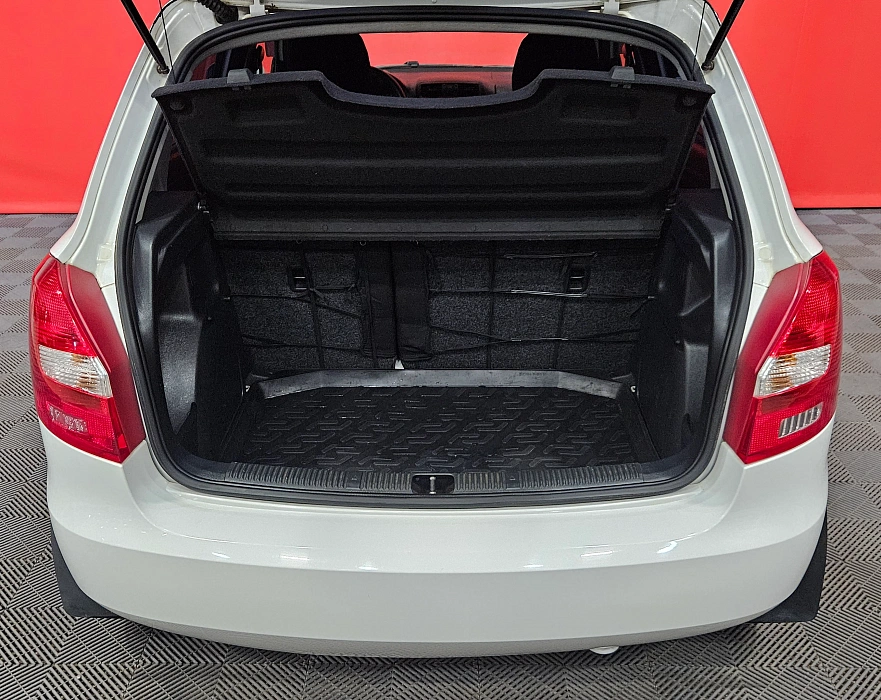 Skoda Fabia, II Рестайлинг 2012