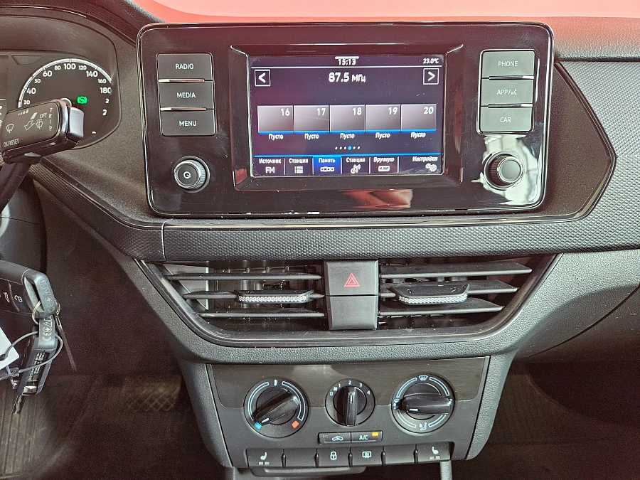 Volkswagen Polo, VI 2021