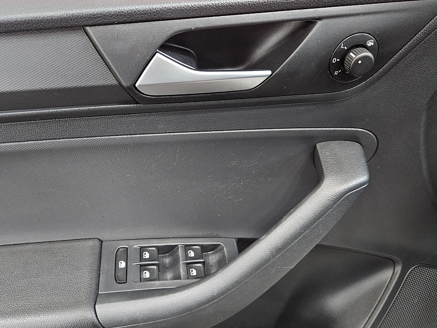 Volkswagen Polo, VI 2021