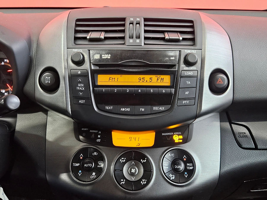 Toyota RAV4, III (XA30) 2010