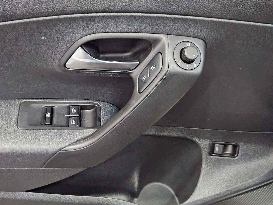Volkswagen Polo, V Рестайлинг 2019