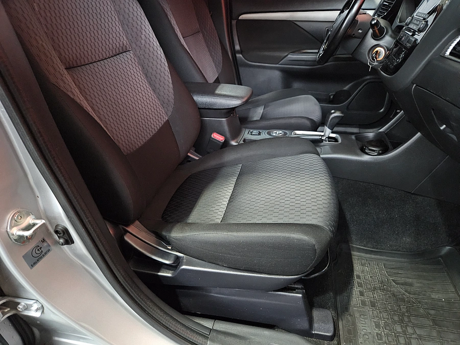 Mitsubishi Outlander, III Рестайлинг 2 2015