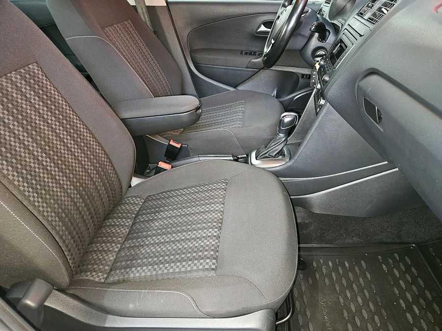 Volkswagen Polo, V Рестайлинг 2018