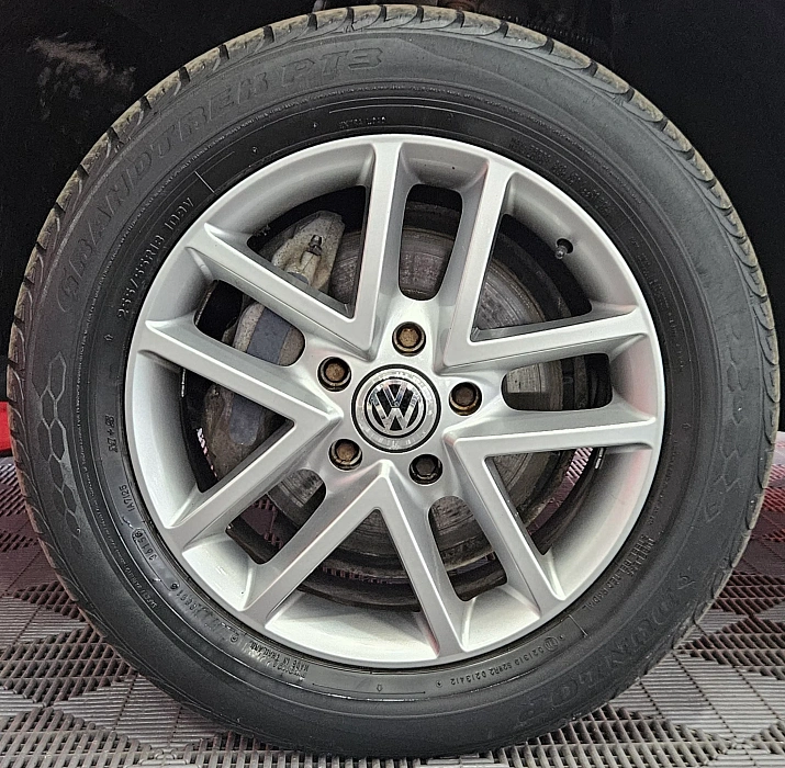 Volkswagen Touareg, II 2013