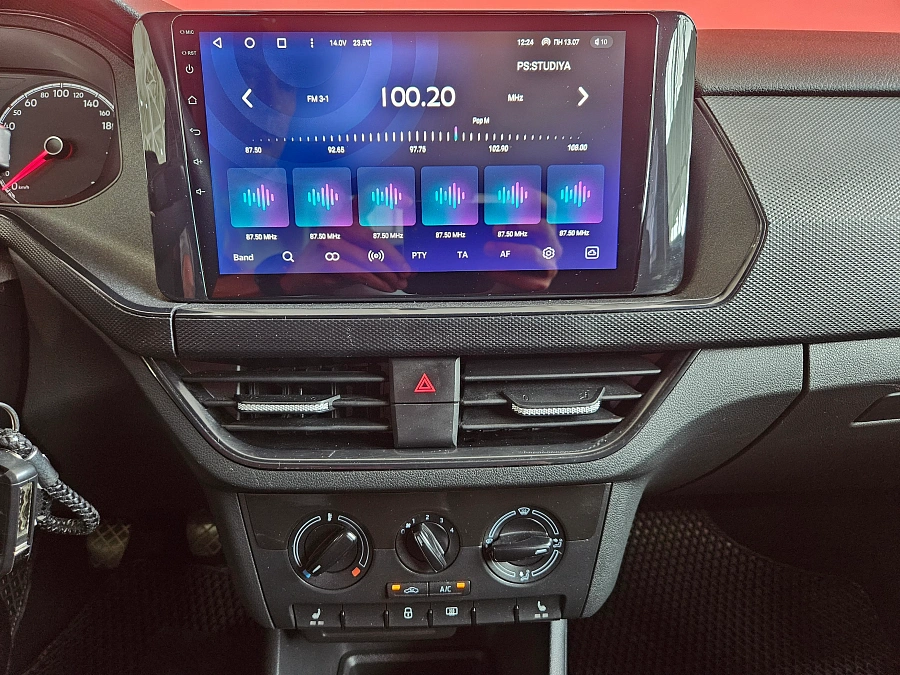 Volkswagen Polo, VI 2020